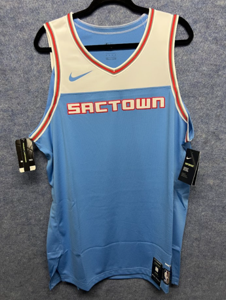 Nike NBA Sacramento Kings Sactown Trikot Authentic Größe XL Blau Jersey
