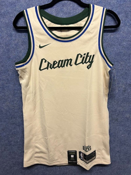 Nike NBA Milwaukee Bucks Trikot Swingman Größe S Cream City Jersey