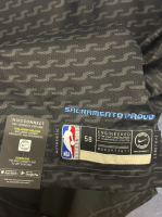 Nike NBA Sacramento Kings Trikot Authentic Größe 3XL Grau Jersey Neu mit Etikett