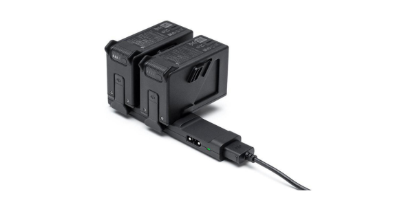 DJI FPV Fly More Kit zwei FPV-Akkus und FPV-Akku-Ladehub Drohne Akku