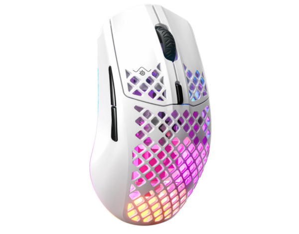SteelSeries Aerox 3 Wireless - RGB Gaming-Mouse mit Öffnungen in der Oberfläche