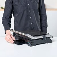 Black+Decker BXGR2200E -2-in-1: glatte Platten und Grill, Zubreiten von Fleisch, Fisch, Gemüse, 180º-Öffnung, Temperatur- und Zeitsteuerung mit LCD-Display, 2200W