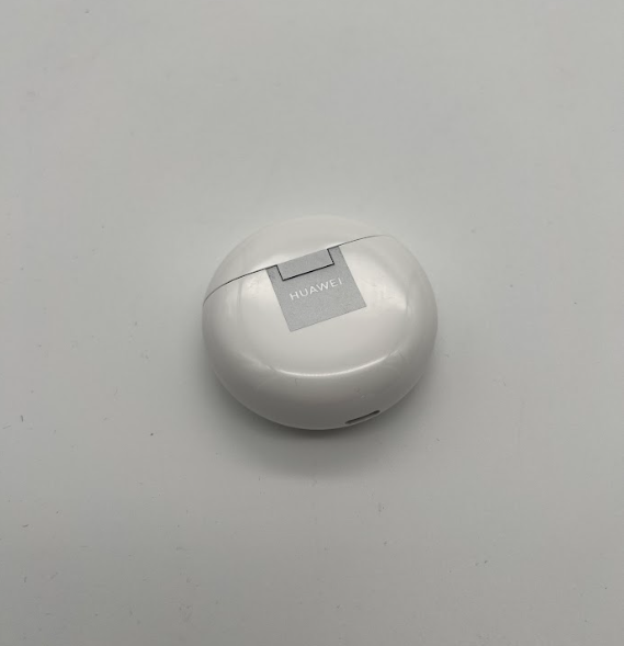 Huawei FreeBuds 4 NUR DAS CASE True Wireless Bluetooth Kopfhörer mit Aktiver Geräuschunterdrückung (Active Noise Cancellation), 3-Mikrofon-System, Deutsche Version, Ceramic White #1 #1