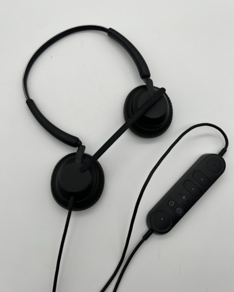 Jabra Engage 40 kabelgebundenes Stereo-Headset mit Inline Anrufsteuerung, geräus